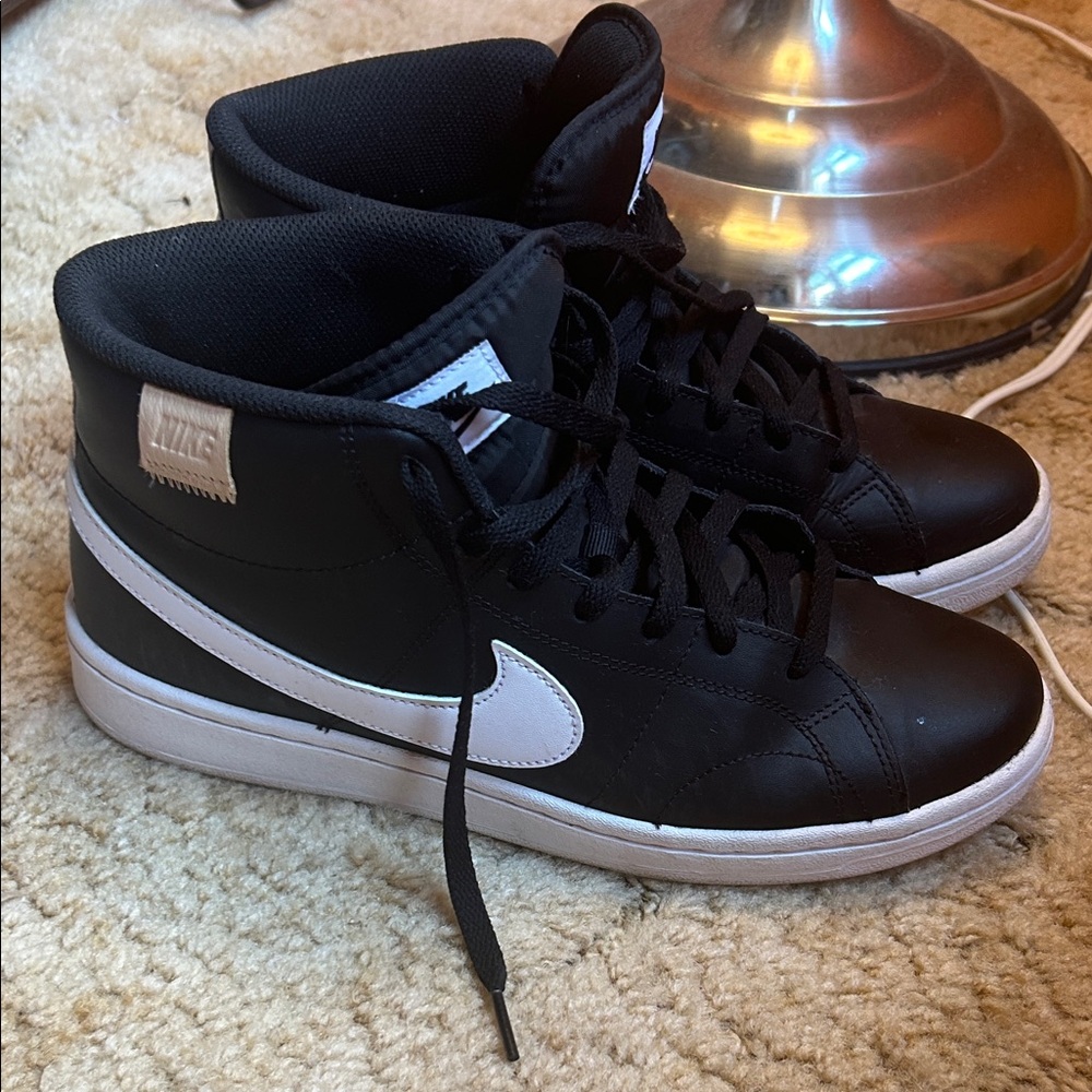 Nike Women’s Sneakers